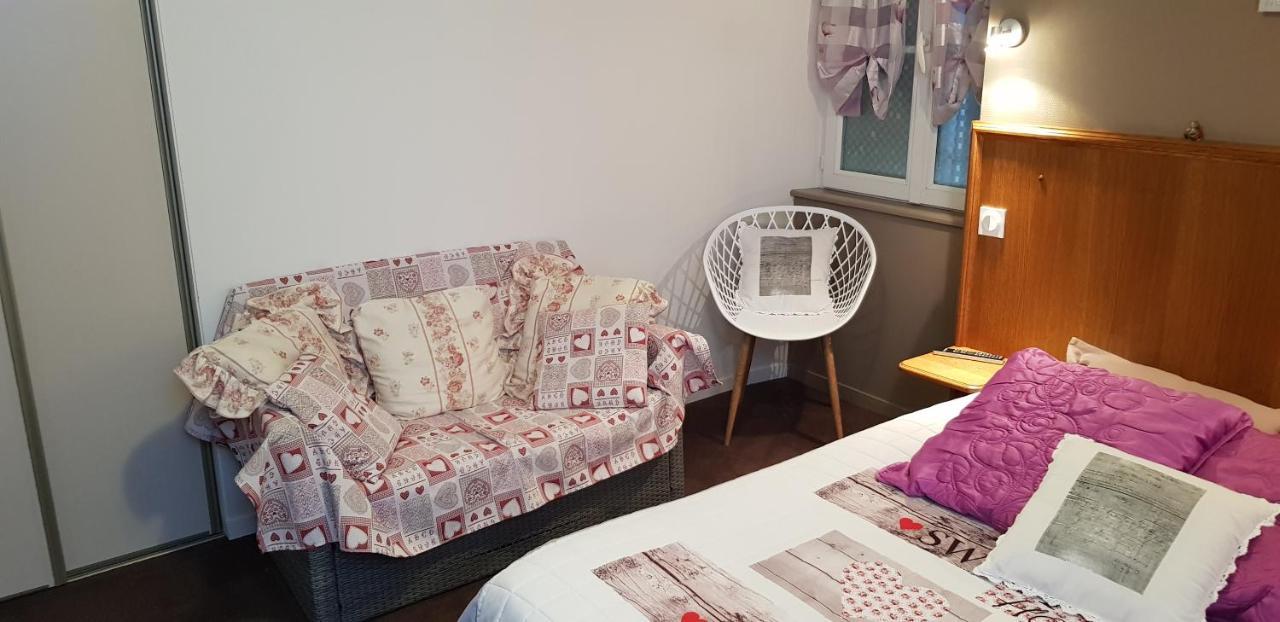 Au Bosquet Fleuri Hotel 2*