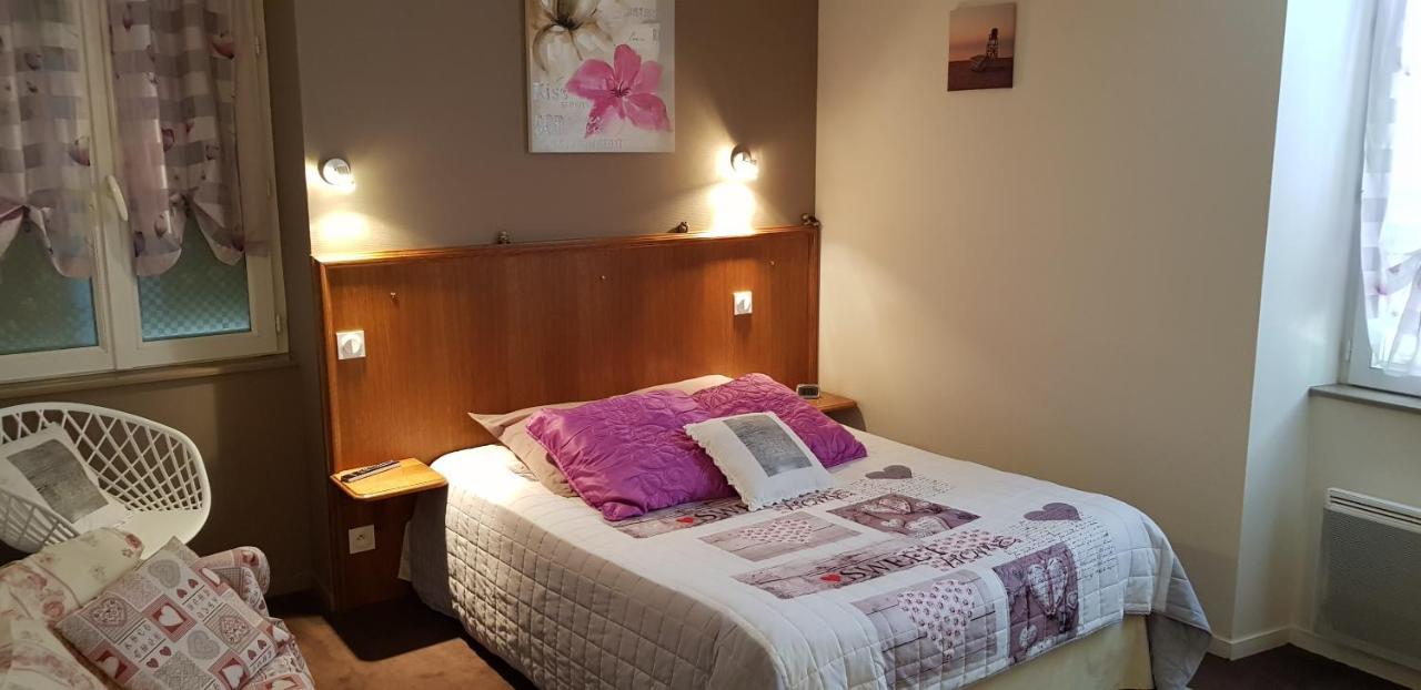 Au Bosquet Fleuri Hotel 2*